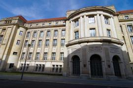 Hovedindgangen Mauerstraße Facade Obernkirchener Sandstein®